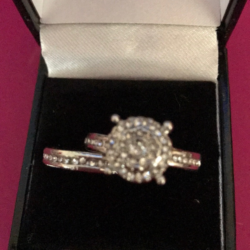 Costume ring  2 piece